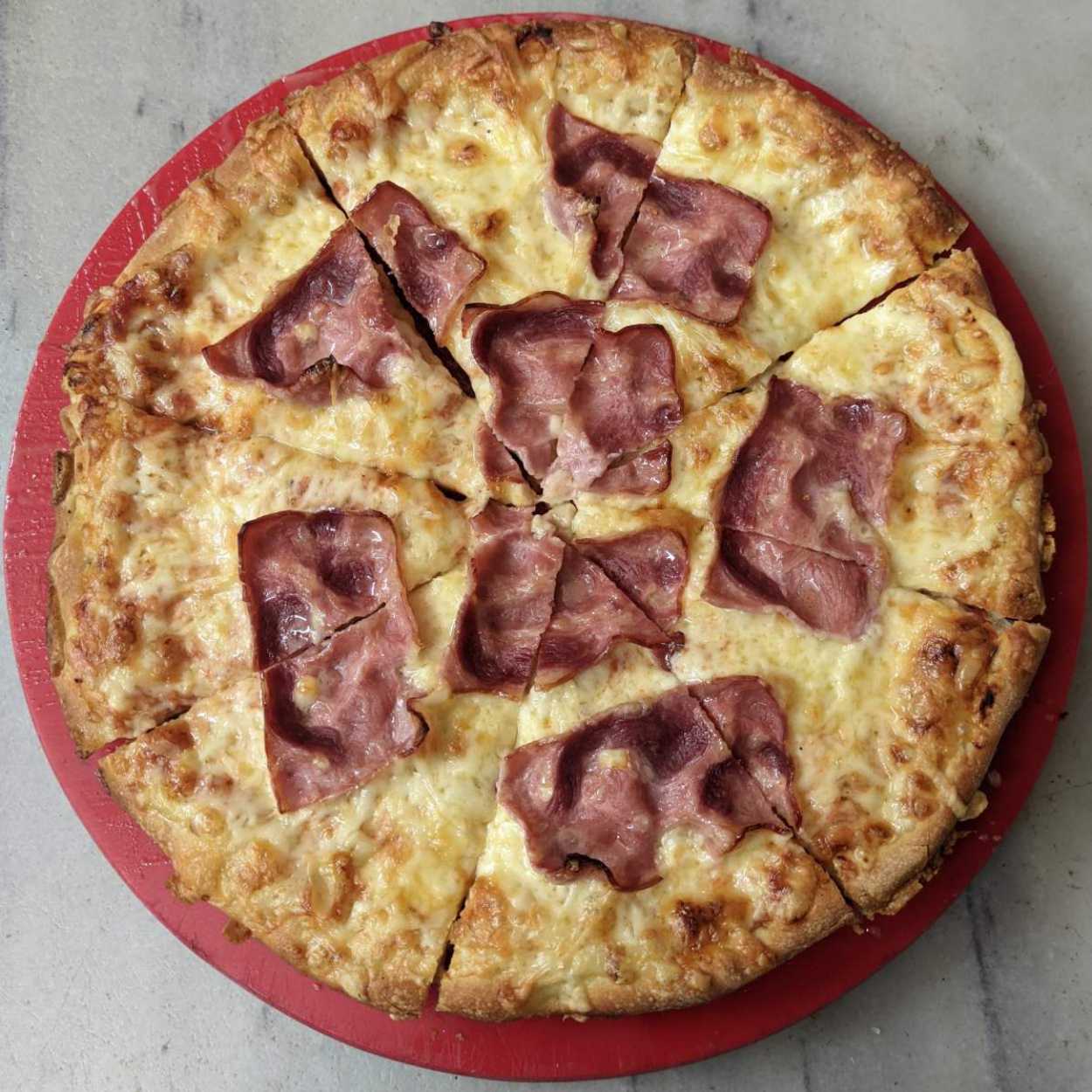 Πίτσα Μπέικον