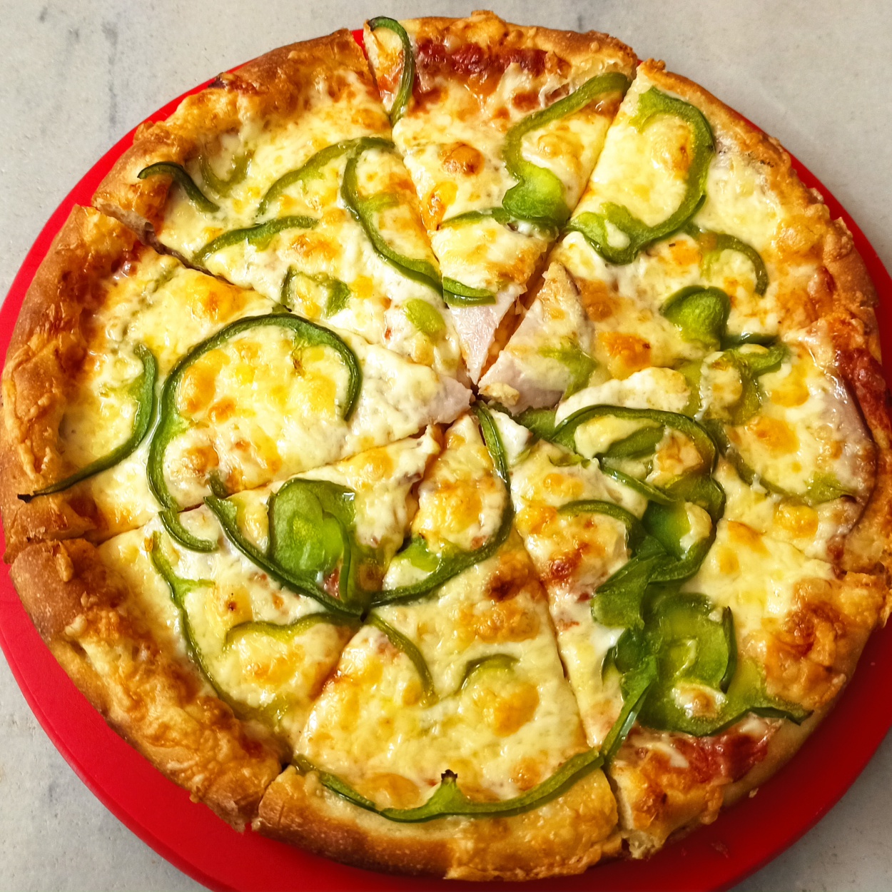 Πίτσα Γαλοπούλα Πιπεριά