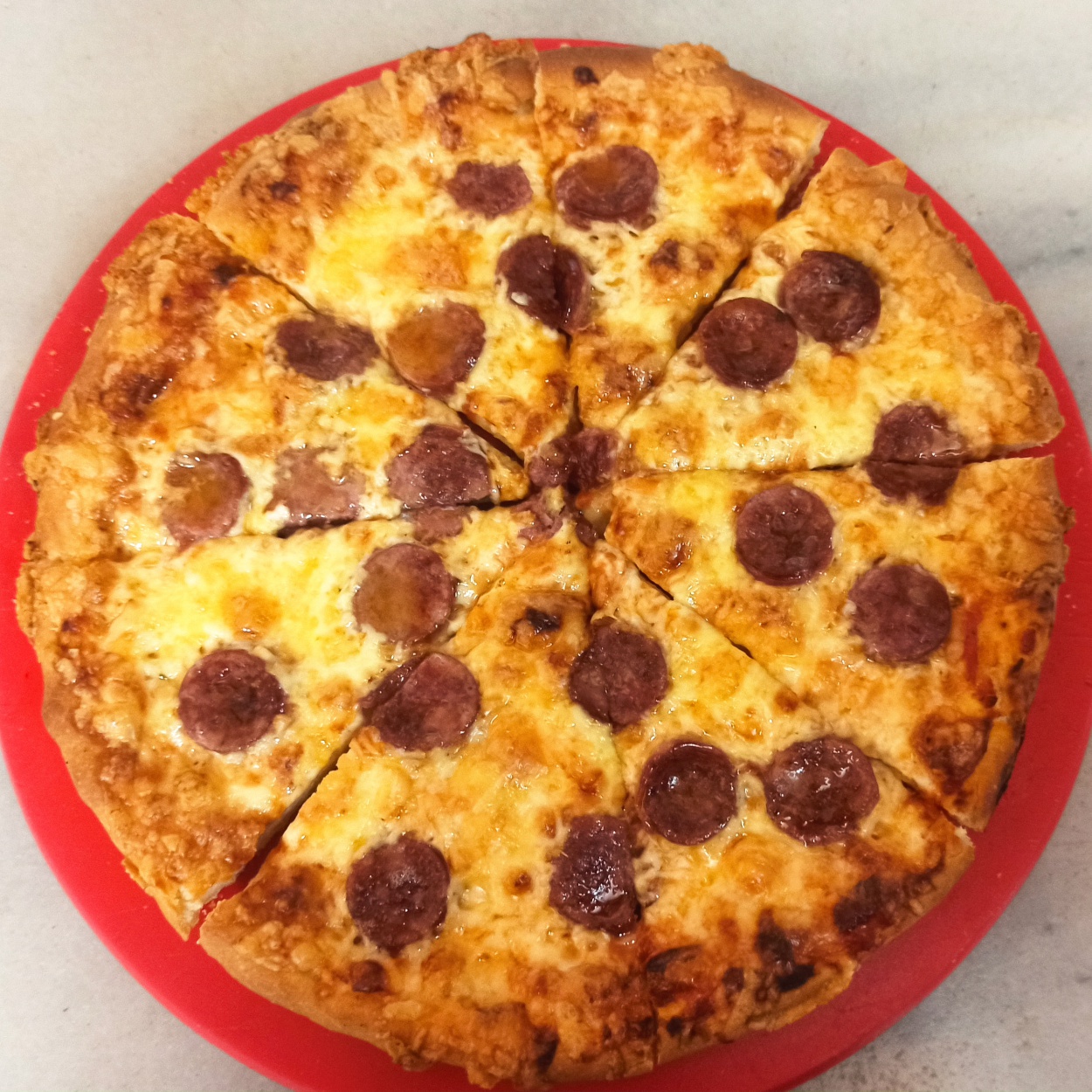 Πίτσα Λουκάνικο